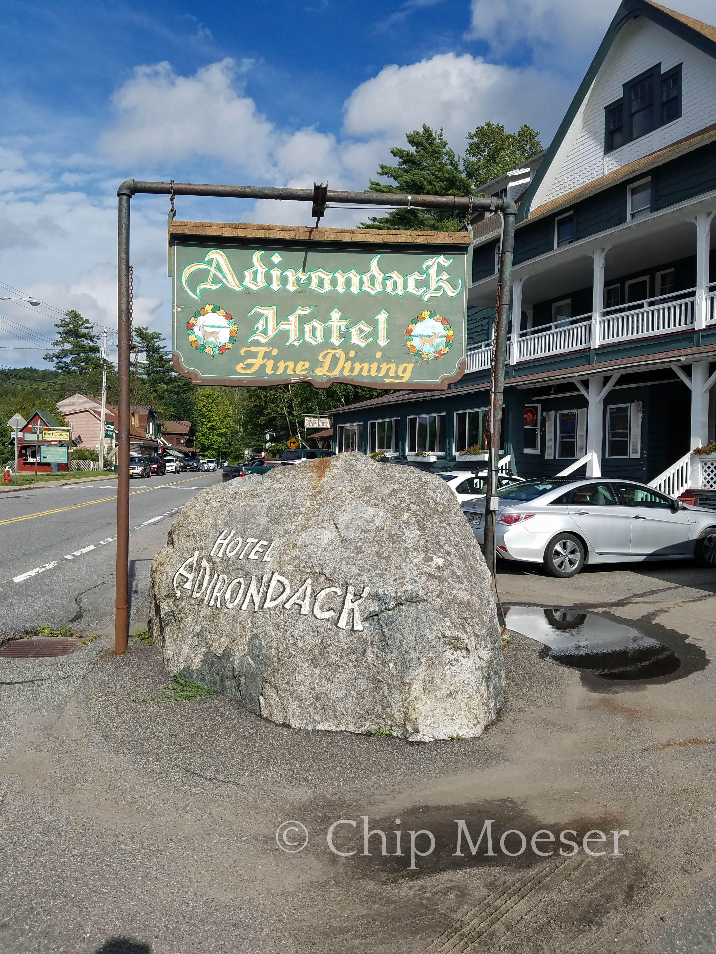 Adirondack Hotel